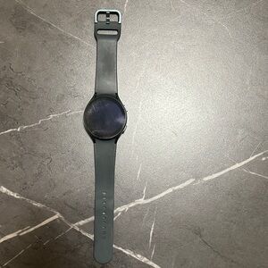 Samsung Smartwatch in Black